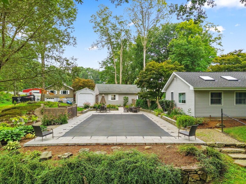 More Photos Of 2258 Route 22, Brewster Village Office For Sale