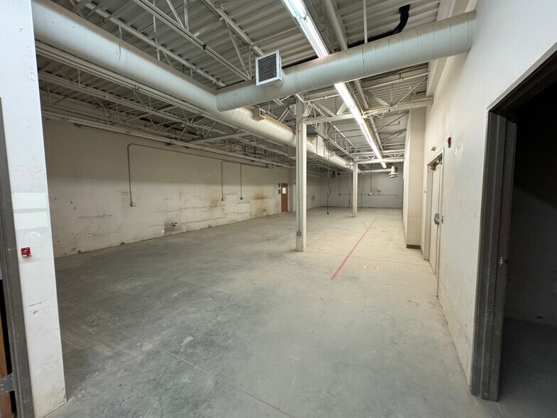 More Photos Of 6949 S High Tech Dr, Midvale Office For Lease