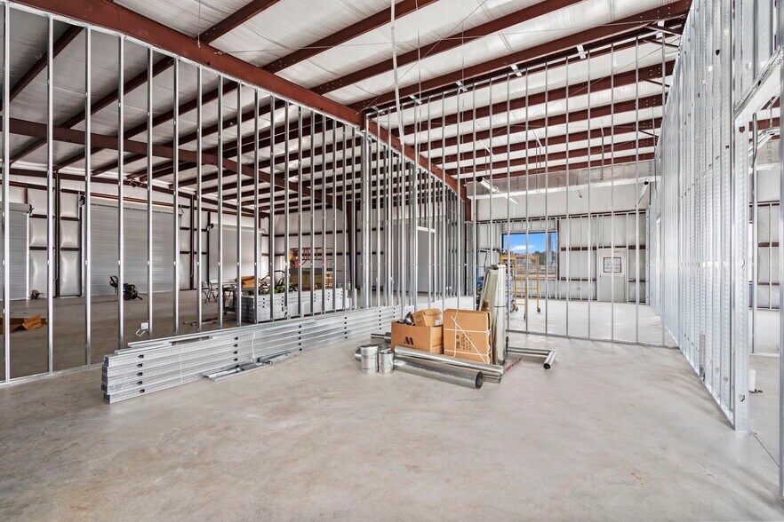 More Photos Of Hwy. 90 and Commerce, Katy Office For Lease