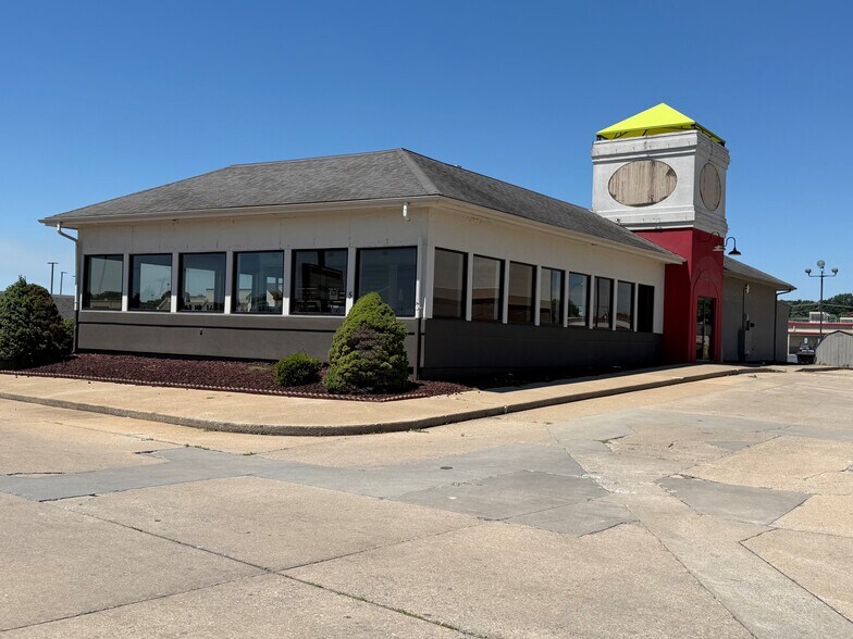 More Photos Of 5 S Kingshighway St, Cape Girardeau Fast Food For Lease