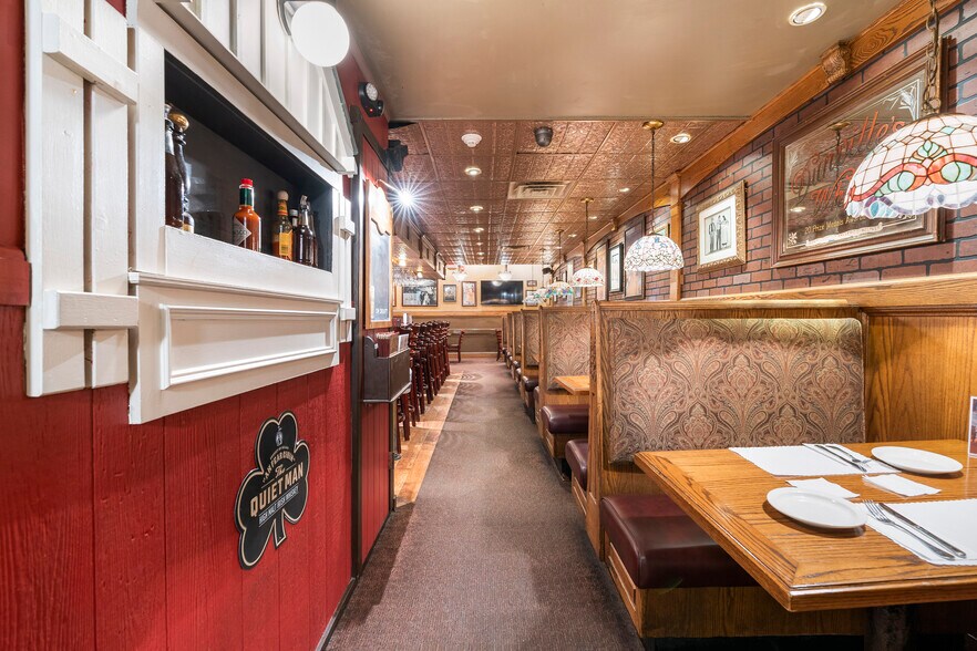 More Photos Of 62-64 E Mcfarlan St, Dover Restaurant For Sale