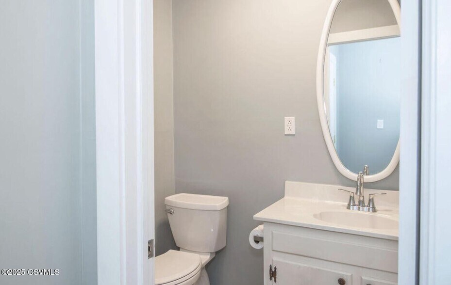 More Photos Of 30-32 N 2nd St, Lewisburg Storefront Retail Residential For Lease