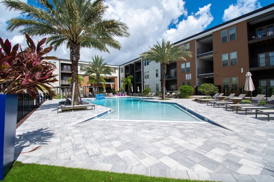 More Photos Of 234 E Mitchell Hammock Rd, Oviedo Apartments For Lease