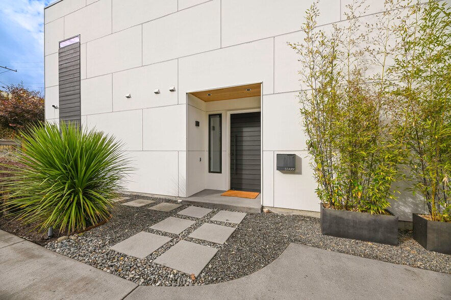 More Photos Of 13001 40th Ave S, Tukwila Specialty For Sale