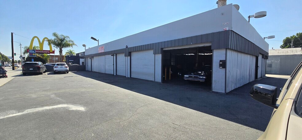 More Photos Of 3500 Gage Ave, Bell Auto Repair For Lease