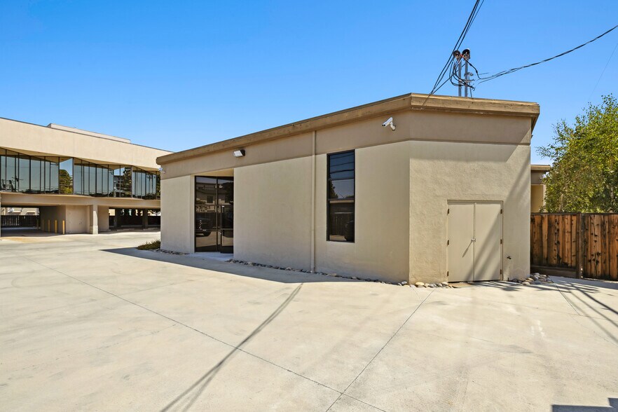 More Photos Of 550 Price Ave, Redwood City Office For Sale