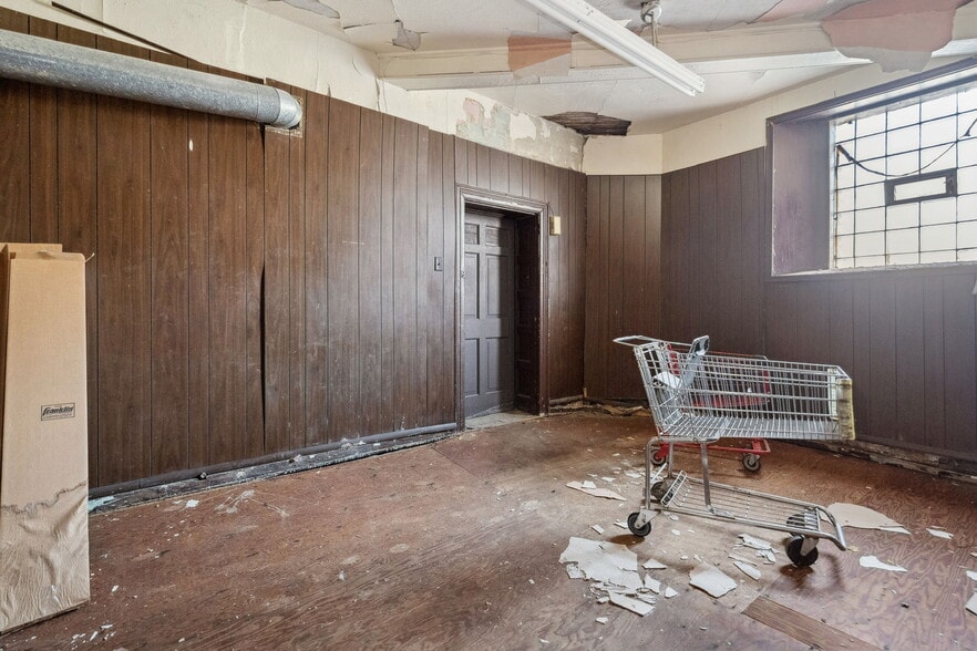 More Photos Of 301 Larimer Ave, Pittsburgh Religious Facility For Sale