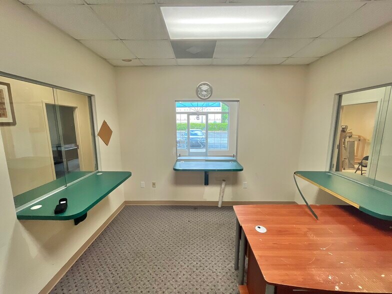 More Photos Of 1805 Milton Rd, Charlotte Medical For Sale
