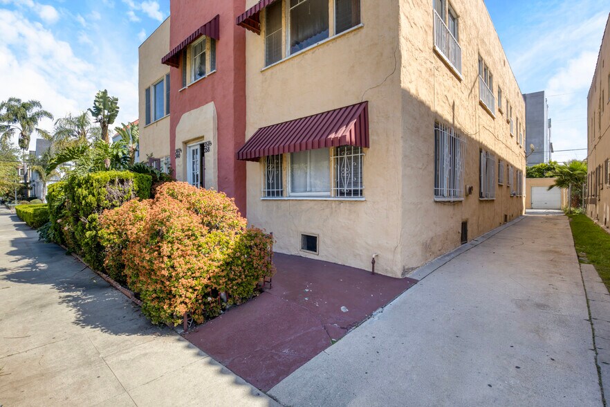 More Photos Of 358 N Ogden Dr, Los Angeles Apartments For Sale