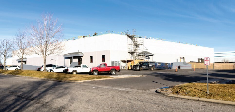 More Photos Of 2270-2534 W Bridger Rd, Salt Lake City Manufacturing For Sale