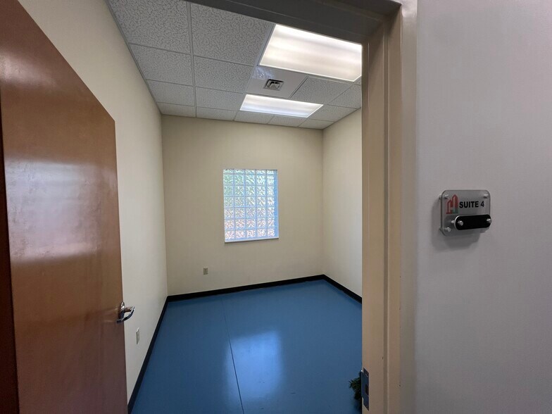 More Photos Of 120 E Dr Martin Luther King Jr Blvd, Tampa Medical For Lease