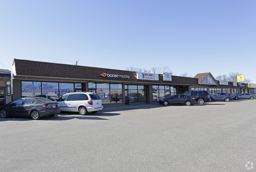 More Photos Of 1402-1500 S Hastings Way, Eau Claire Storefront Retail Office For Lease