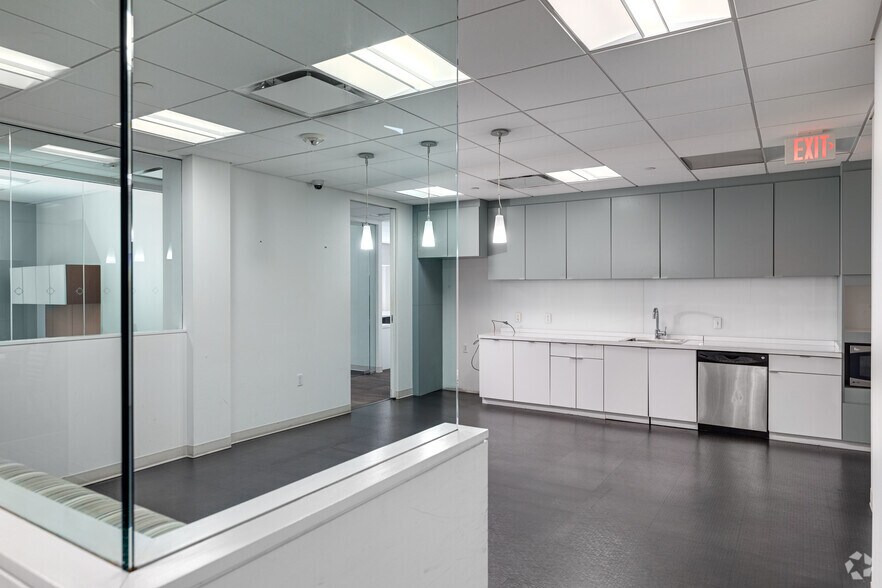 Photo of 9th Floor Ste 900