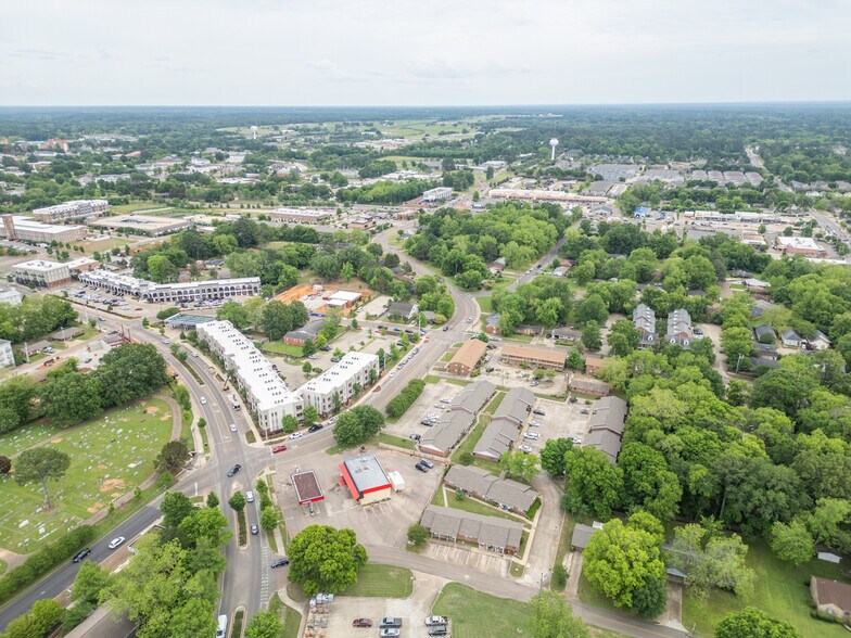 More Photos Of 302 Spring St, Starkville Land For Sale