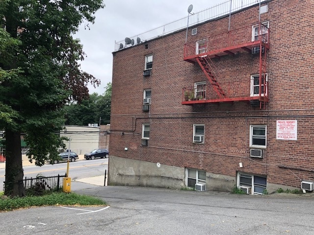 More Photos Of 376-380 McLean Ave, Yonkers Apartments For Sale