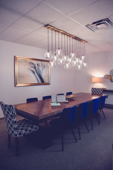 More Photos Of 2931 1st Ave S, Saint Petersburg Medical For Lease