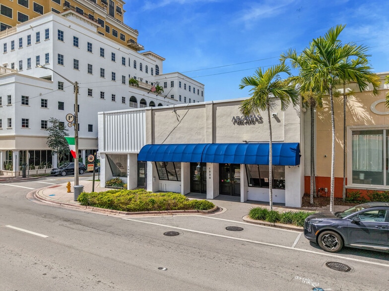Primary Photo Of 211-221 Navarre Ave, Coral Gables Restaurant For Lease