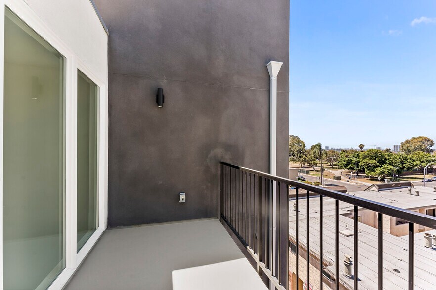 More Photos Of 2828 Howard Ave, San Diego Apartments For Sale