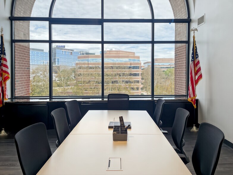 More Photos Of 11490 Commerce Park Dr, Reston Coworking Space