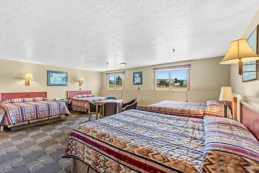 More Photos Of 205 Beaver Lodge Rd, Frisco Hotel For Sale