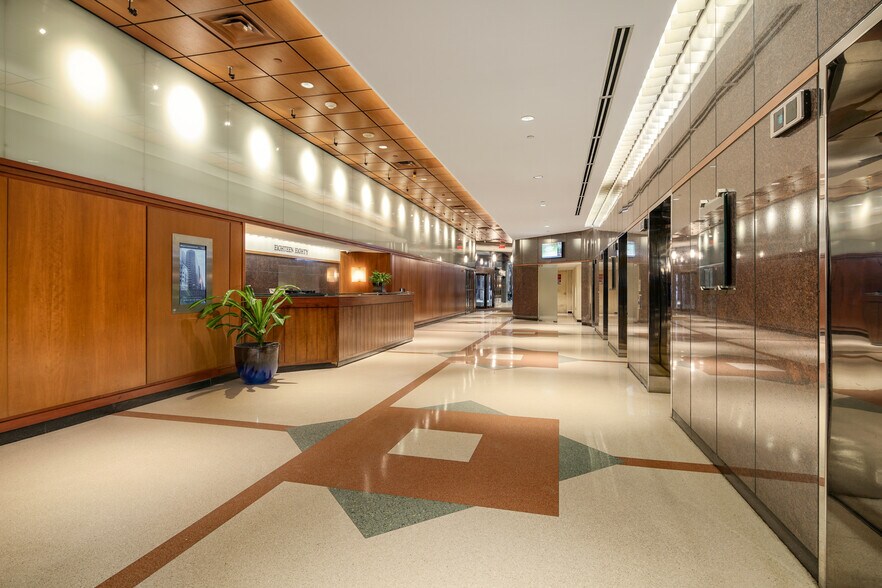 More Photos Of 1880 John F Kennedy Blvd, Philadelphia Medical For Lease