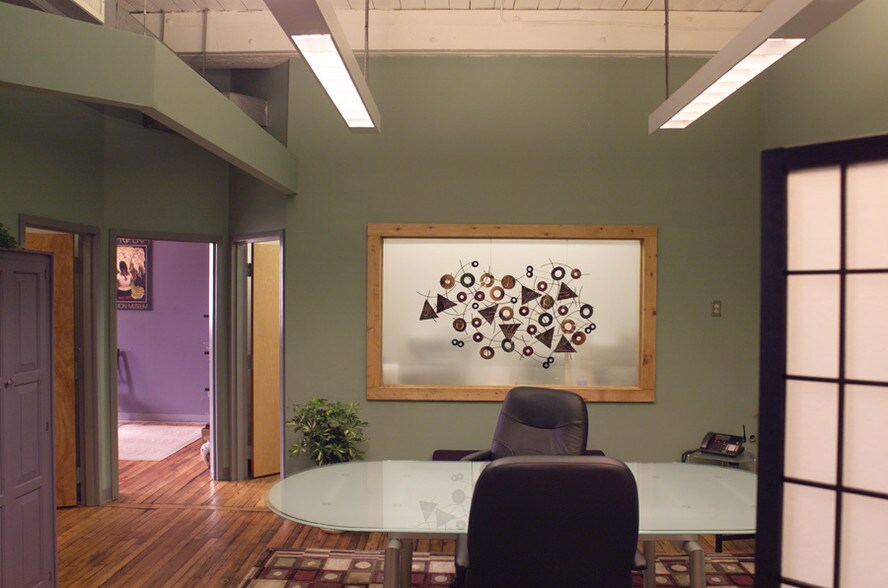 More Photos Of 85 Willow St, New Haven Flex For Lease