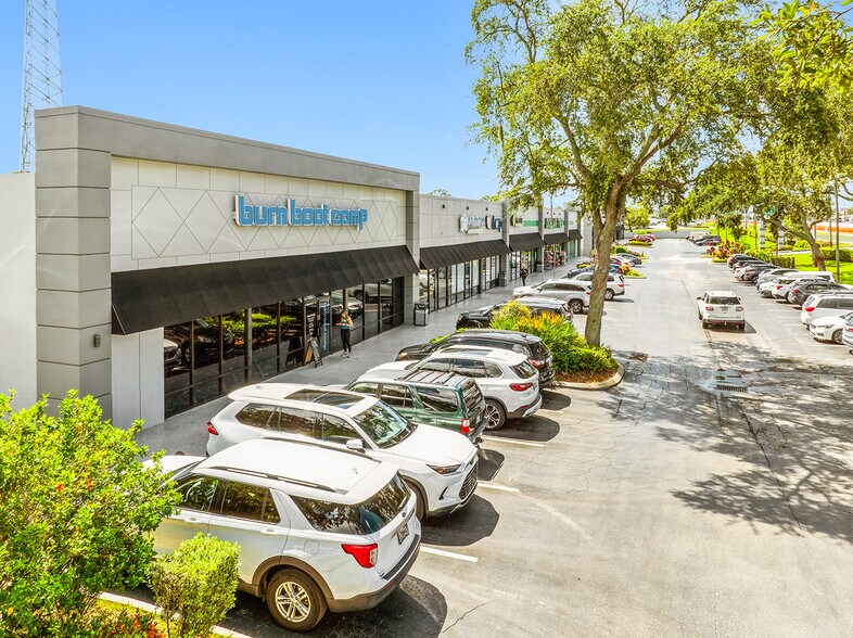 More Photos Of 31075-31077 U.S. Highway 19 N, Palm Harbor Unknown For Lease