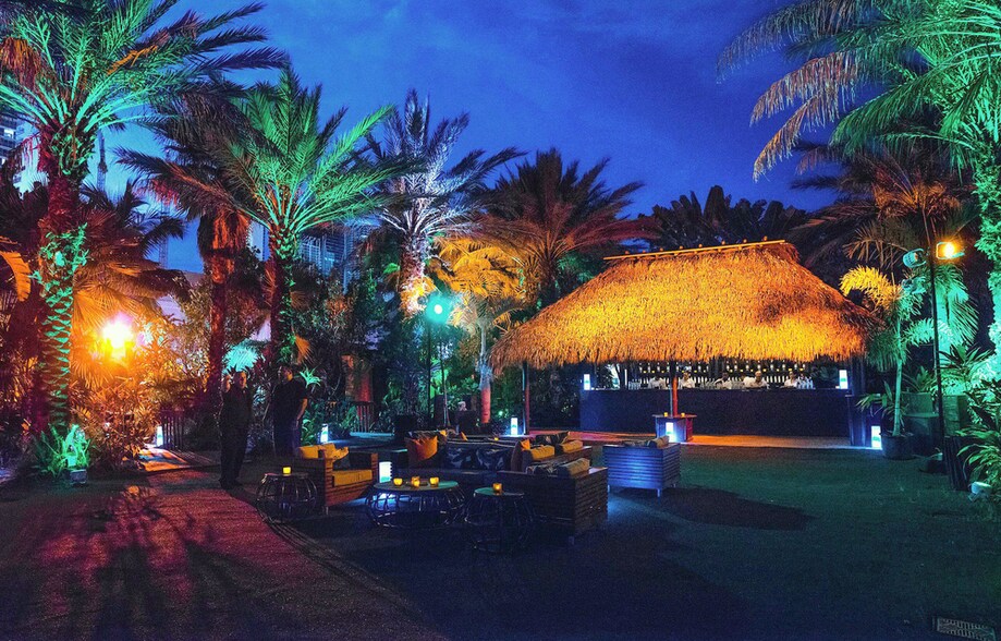 More Photos Of 71 NW 14th St, Miami Restaurant For Sale