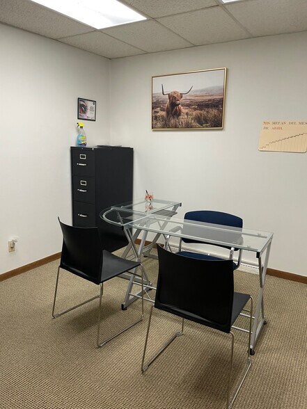 More Photos Of 5645 N Green Bay Ave, Milwaukee Office For Sale
