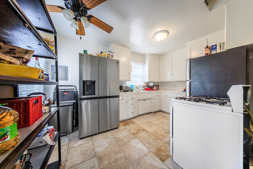 More Photos Of 650 W Wilson Ave, Glendale Apartments For Sale