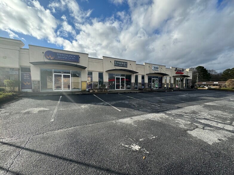 More Photos Of 2400 Highway 138 SW, Fayetteville Service Station For Sale