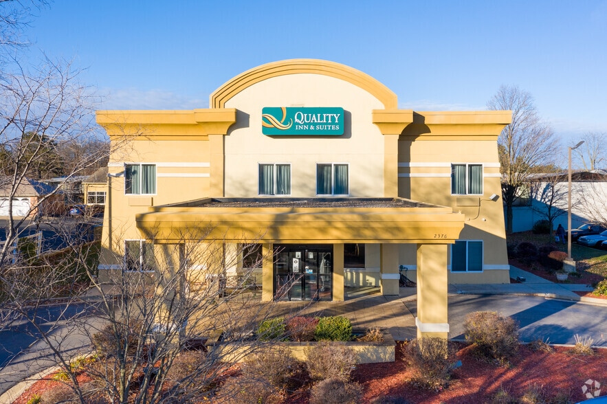 More Photos Of 2376 Carpenter Rd, Ann Arbor Hotel For Sale