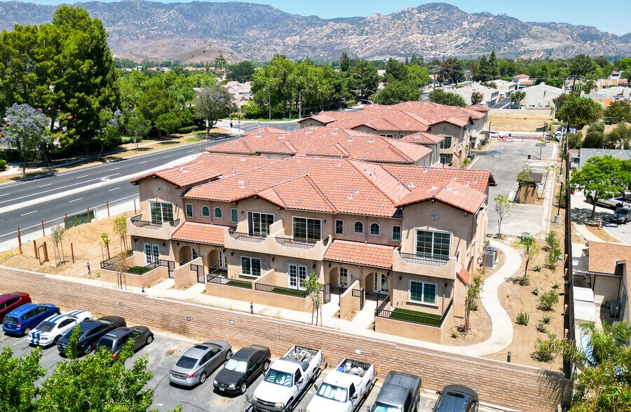 More Photos Of 5526 Los Angeles Ave, Simi Valley Apartments For Sale