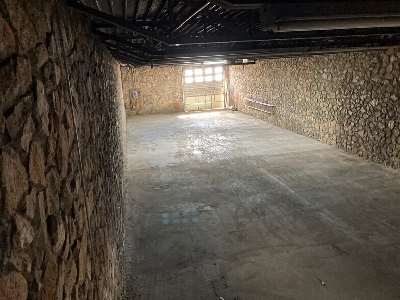 More Photos Of 1826 Myrtle Ave, El Paso Warehouse For Lease
