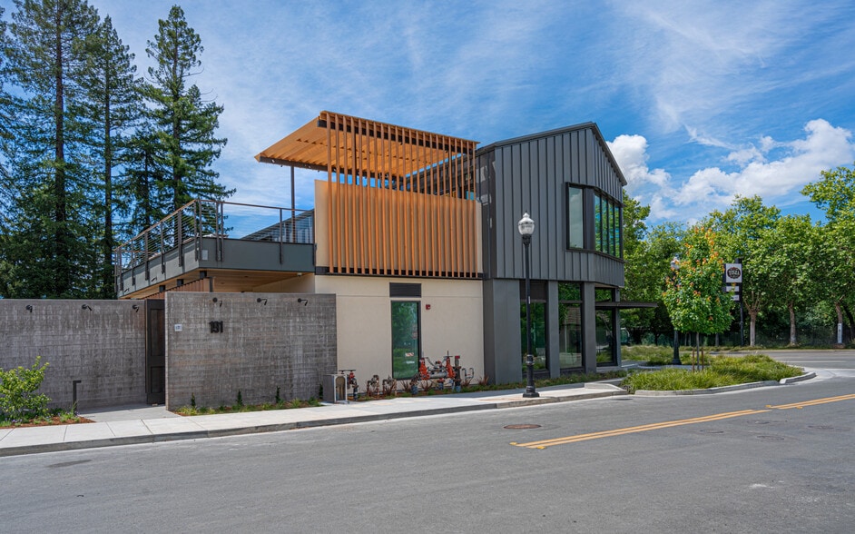 More Photos Of 164-170 Healdsburg Ave, Healdsburg General Retail For Sale