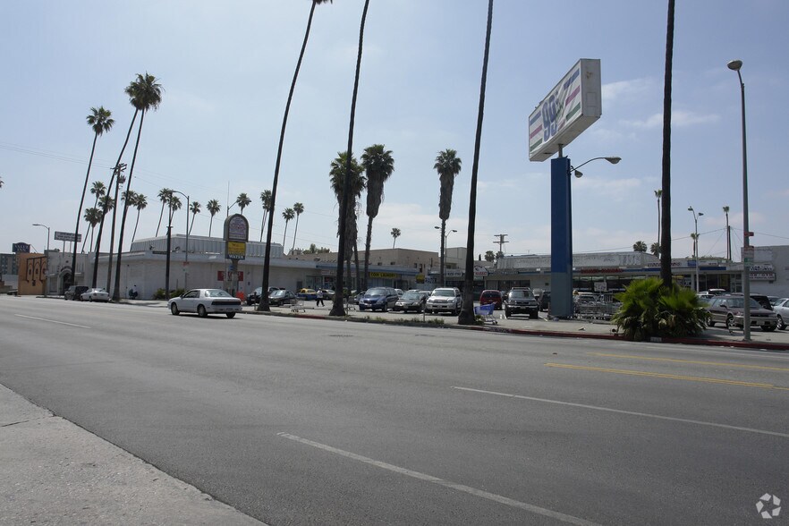 More Photos Of 5270 W Sunset Blvd, Los Angeles Freestanding For Lease