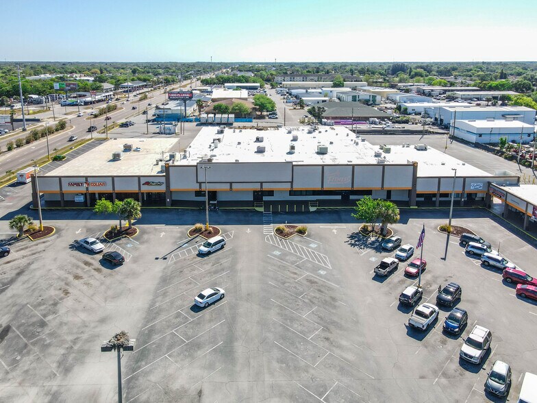 More Photos Of 6658 Ridge Rd, Port Richey Unknown For Lease