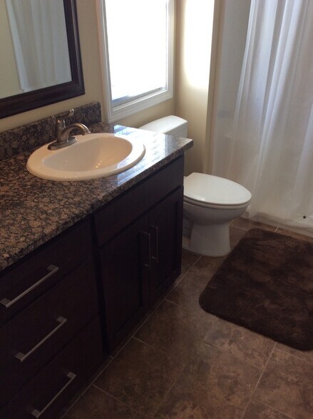 More Photos Of 10 Lakeview, Tuscaloosa Multifamily For Sale