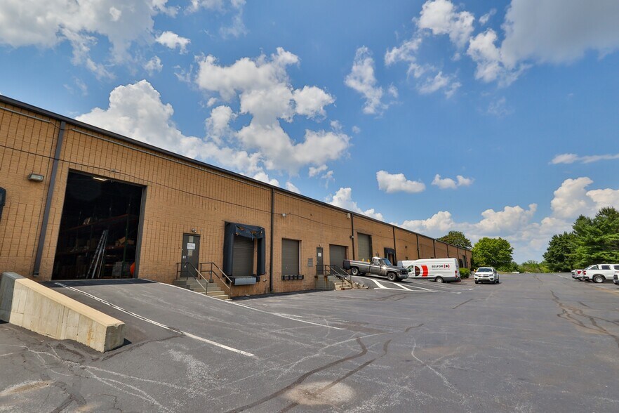 More Photos Of 754 Roble Rd, Allentown Light Manufacturing For Lease