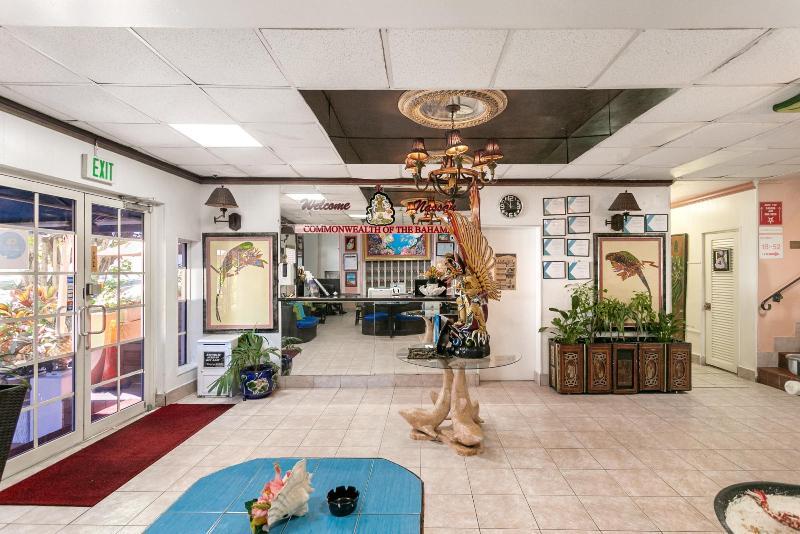 More Photos Of 40 George St, Nassau Hotel For Sale