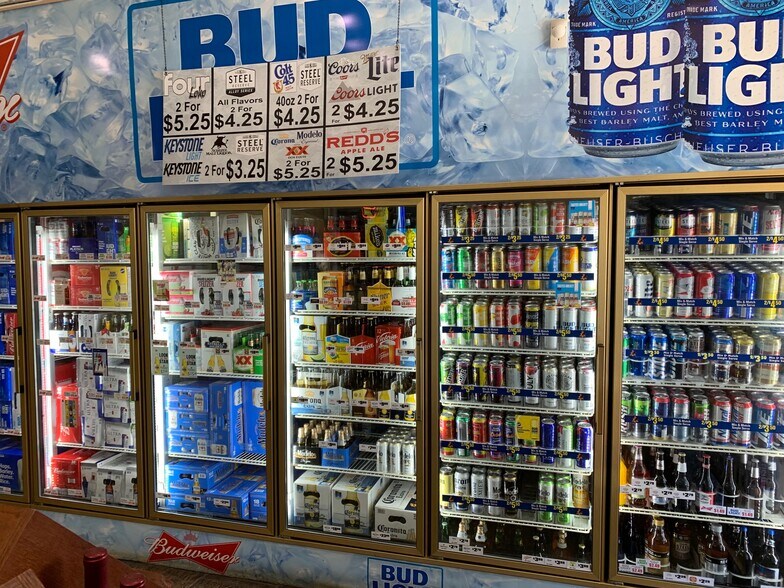 More Photos Of 12666 State Highway 31 W, Tyler Storefront For Sale