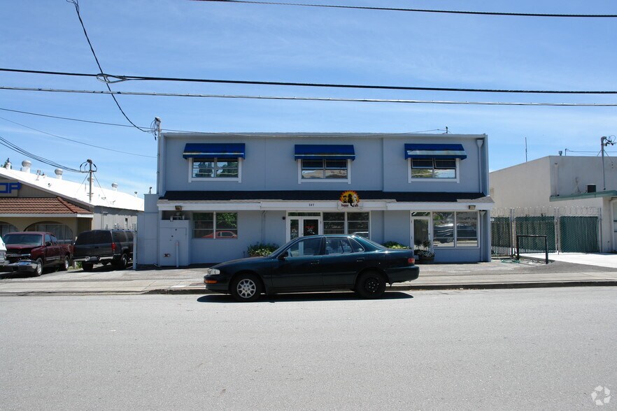 More Photos Of 507 O'Neill Ave, Belmont Flex For Sale