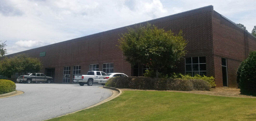 Primary Photo Of 1007 Union Center Dr, Alpharetta Warehouse For Lease