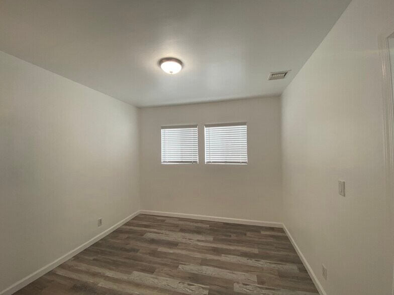 More Photos Of 748 Washington Blvd, Marina del Rey Office Residential For Lease