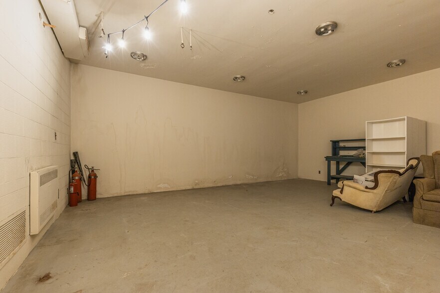 More Photos Of 8871 Griffith Rd, Nashville Warehouse For Sale