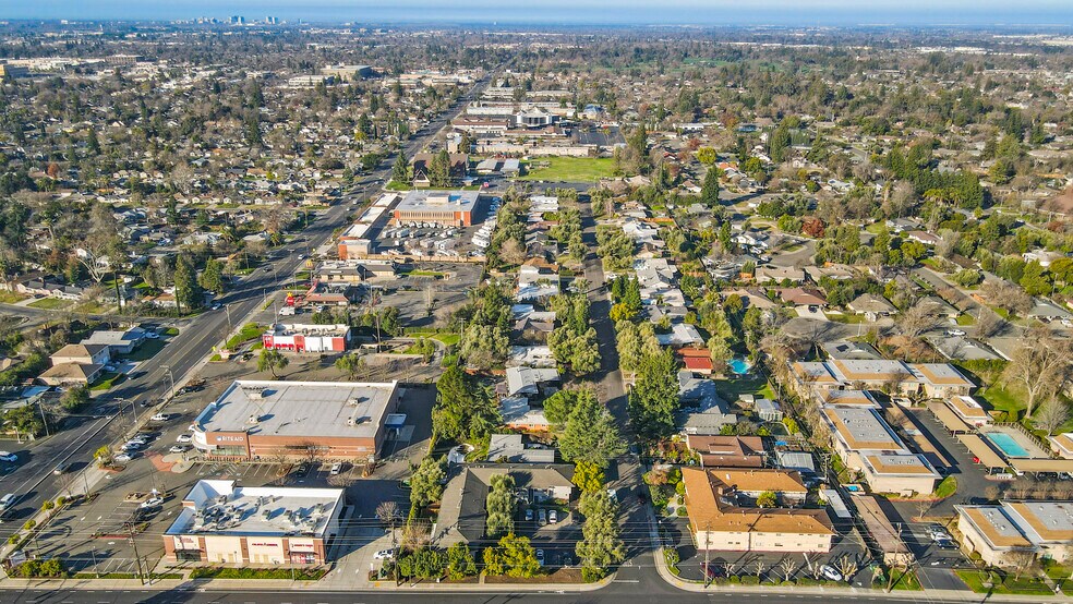 More Photos Of 2933 Eastern Ave, Sacramento Apartments For Sale