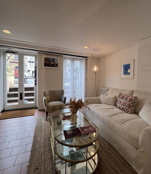 More Photos Of 422 Atlantic Ave, Brooklyn Storefront Retail Residential For Sale