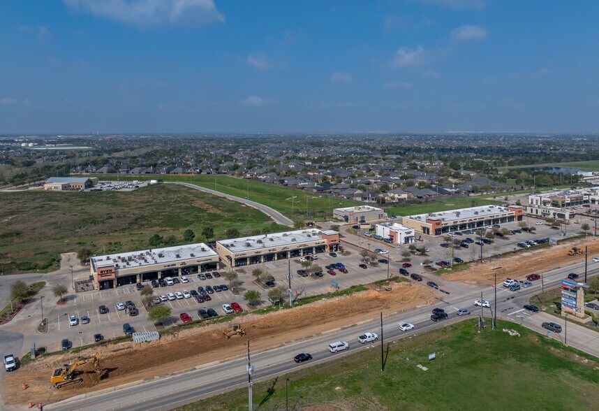 More Photos Of 6630 FM 1463, Katy General Retail For Lease