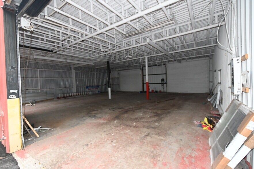 More Photos Of 644 Maguire Rd, Ocoee Auto Dealership For Lease