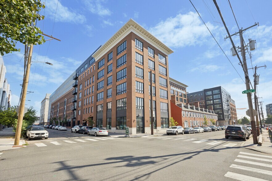 Primary Photo Of 700 N Delaware Ave, Philadelphia Apartments For Lease